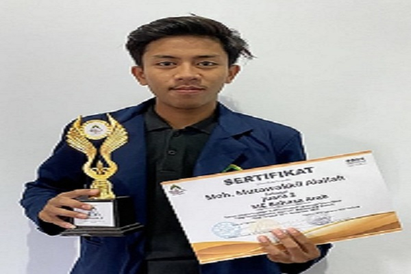 Mahasiswa Tadris IPA Raih Prestasi MC Bahasa Arab dalam Kompetisi Student  Language Talent Show