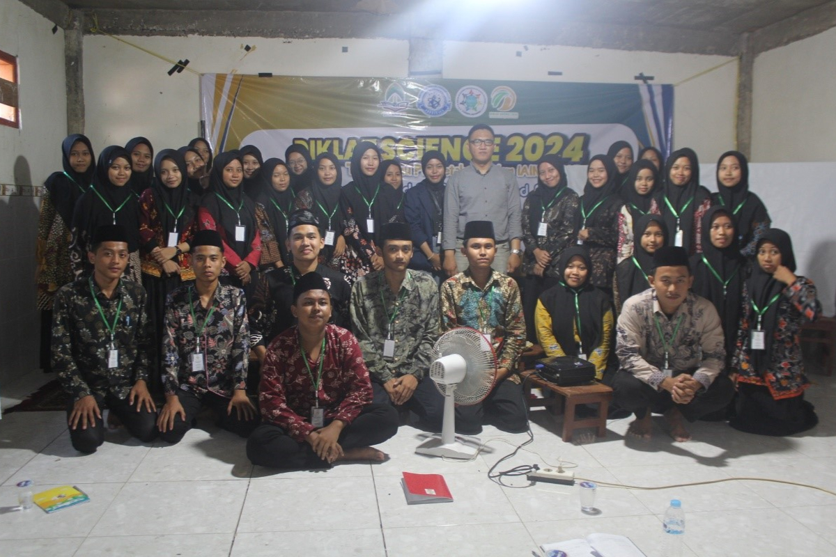 DIKLAT SCIENCE 2024: MEMPERSIAPKAN GENERASI SMART, KREATIF, DAN SANTUN DI ERA 5.0