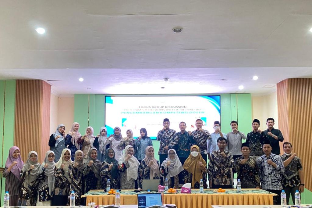 Perkuat Implementasi OBE, Dosen UIN Madura Gelar FGD Pengembangan Kurikulum Berorientasi Kompetensi Abad ke-21