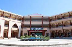 MAHASISWA ANGKATAN PERTAMA PRODI TADRIS IPA IAIN MADURA MULAI KULIAH PERDANA DENGAN MATA KULIAH ISLAM DAN SAINS